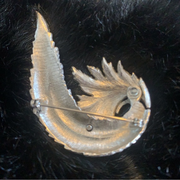 Vintage Feather pin brooch - Picture 5 of 6